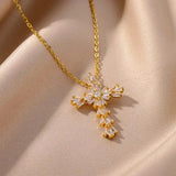 Tijdloze Zilveren Zirconia Kruis Ketting