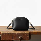 Ambre – Sac besace demi-lune