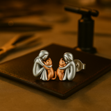 Oorbellen in de vorm van een kattenknuffel in bicolor zilver en goud